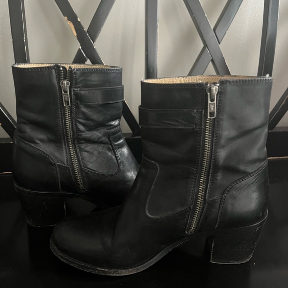 SOLD Frye Boots - Picture 6 of 6